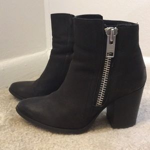 Shoemint black leather booties with silver zipper